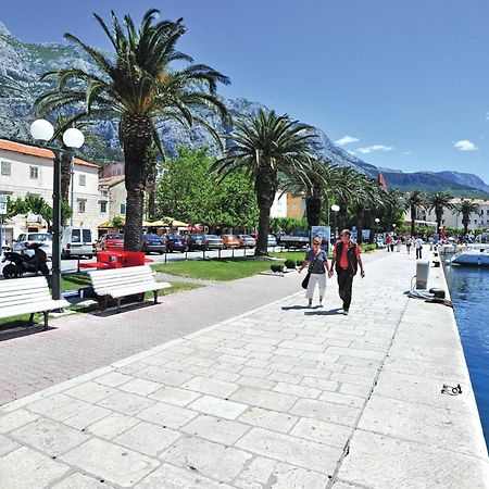 Awesome Apartment In Makarska With Kitchen Экстерьер фото