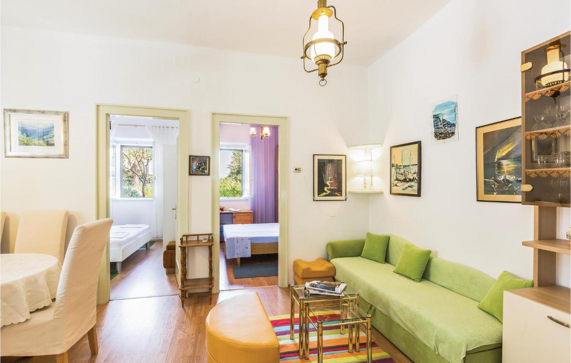 Awesome Apartment In Makarska With Kitchen Экстерьер фото